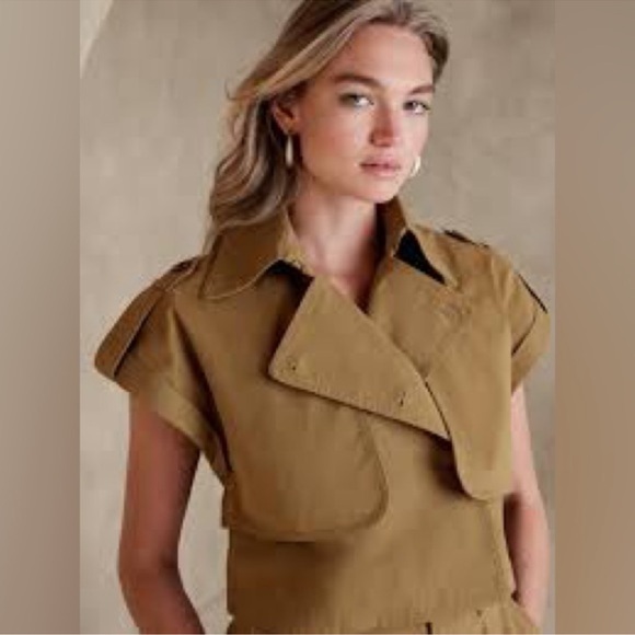 Banana Republic Cropped French Khaki Jacket Size XS - Picture 2 of 10